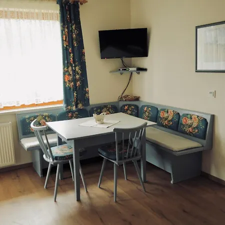 Apartament Haus Dorfer Döbriach