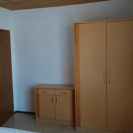 Haus Dorfer Daire Döbriach